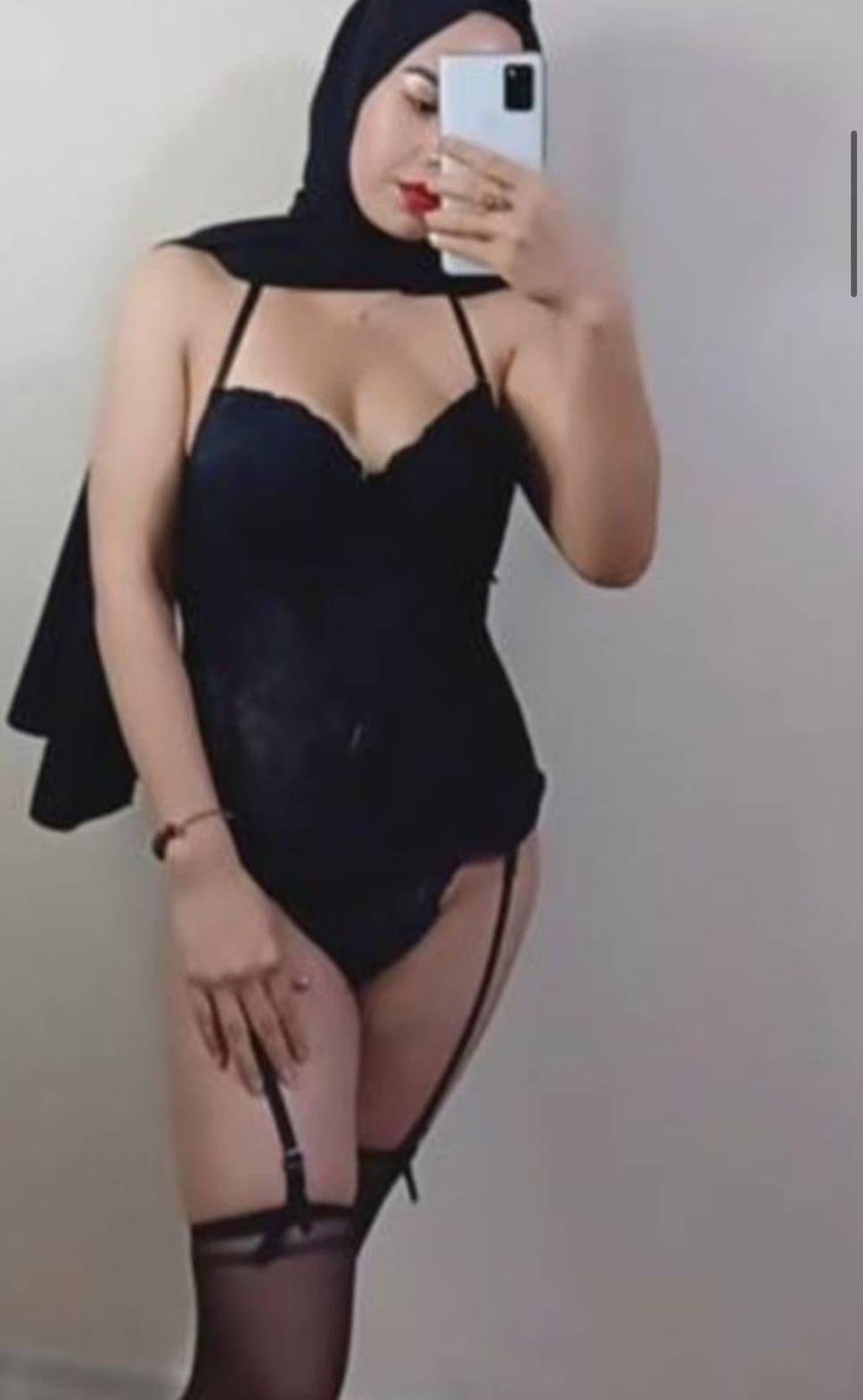 Ecehan Sultanbeyli Escort
