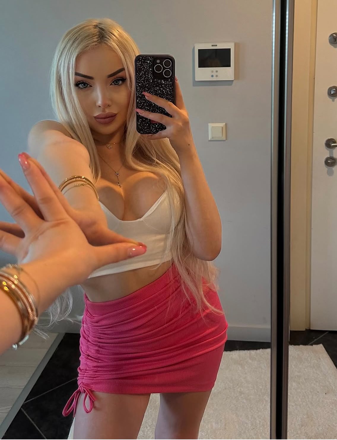 Nehirnaz Kağıthane Escort
